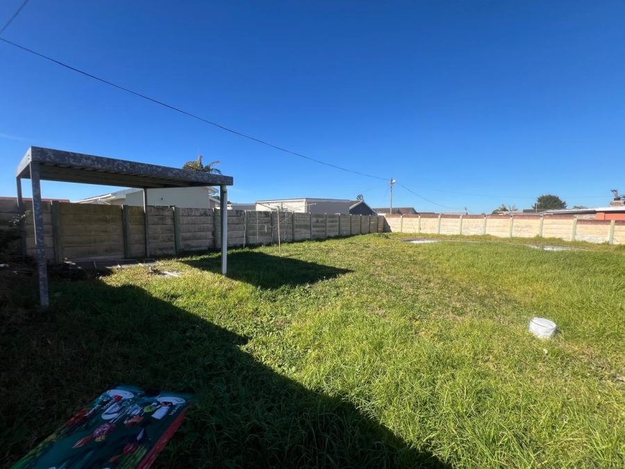 6 Bedroom Property for Sale in Rowallan Park Eastern Cape